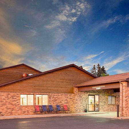 Hotel Super 8 By Wyndham Ashland Exterior foto