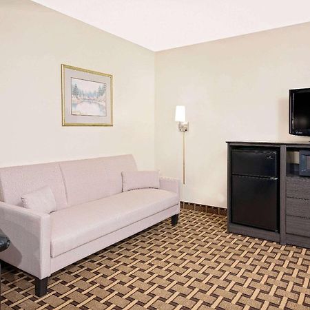 Hotel Super 8 By Wyndham Ashland Exterior foto