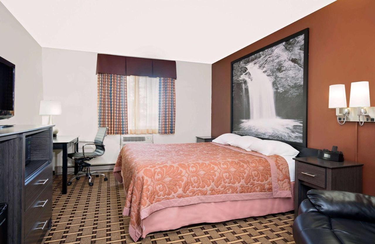 Hotel Super 8 By Wyndham Ashland Exterior foto